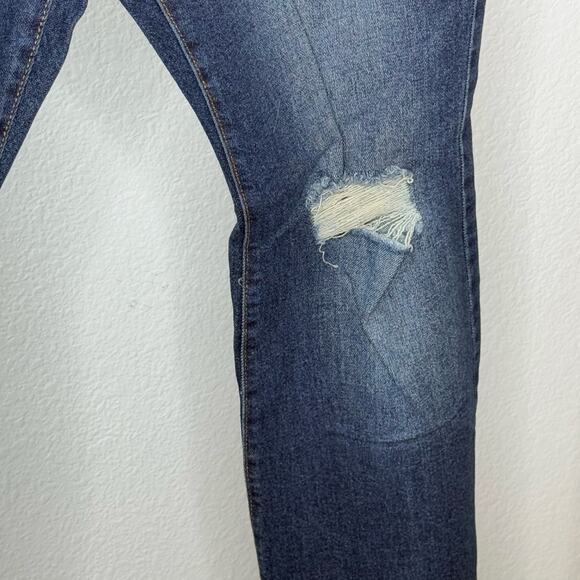 NWT No Boundaries 5 Pocket Flare Jeans Size 12 - Picture 2 of 8